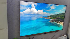 口碑海信65E3F-MAX和华为智慧屏V65i哪个好什么区别？感受反馈