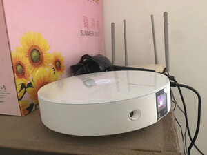 对比评测当贝 投影仪 D1和坚果J10哪个好，真相揭秘质量怎么样