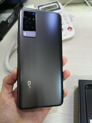 OPPO Reno4 Pro和vivo X60哪个好区别？一个月使用彻底后悔吗!