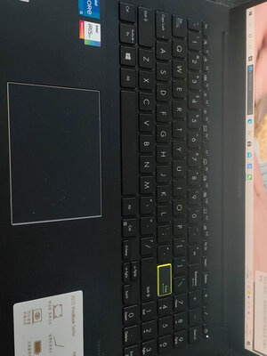 大家说一下华硕VivoBook15 X和华硕VivoBook15哪个好什么区别？参考大家使用评测