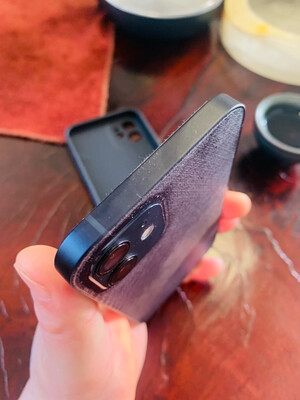 求助网友iPhone 12怎么样?听说质量很烂是真的吗?