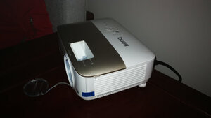 买了快半年说说:明基i707投影仪怎么样?分析质量差不差