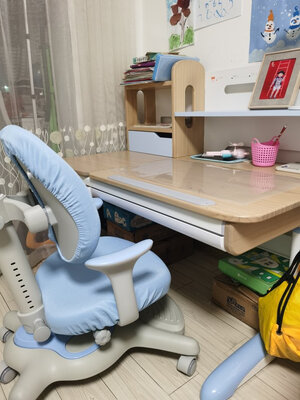 七色花儿童学习桌怎么样彻底后悔吗？后悔到爆炸？