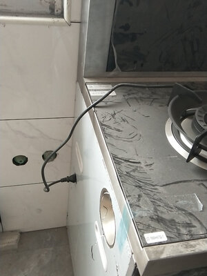 使用感受尊威集成灶和荣飞集成灶哪个好有何区别?售后有保障?