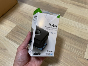 大家评测iRobot s9+扫地机器人和iRobot Braava381哪个好?质量反馈