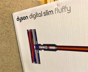 深入评测Dyson戴森Slim基础版V10怎么样？用了近一个月彻底后悔吗