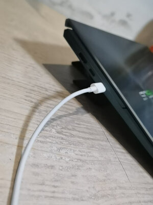一个月真实点评华硕灵耀X双屏和华硕灵耀X凌锋哪个好什么区别？质量合格吗？