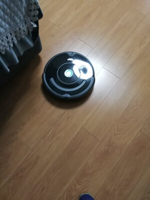 交流讨论：iRobot i7+和iRobot Roomba e5哪个好什么区别？质量差不差是真的吗？