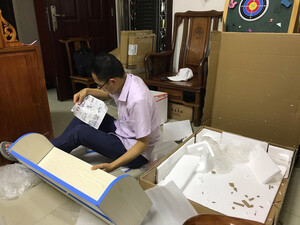 坐得正儿童学习桌怎么样，小心忽悠，不要被表象迷惑！