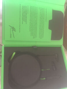 雷蛇(Razer)战锤狂鲨专业版V2 入耳式耳机 电竞