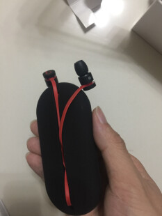 Beats UrBeats 入耳式耳机 红色 手机耳机带麦