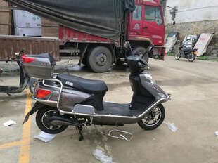 绿源电动车 长跑王 电瓶车 180公里左右升级版