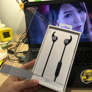 乐视(Le)防水运动蓝牙耳机 8小时续航、嘻哈电