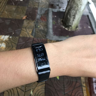 荣耀畅玩手环A2 全屏触控 持续心率 睡眠运动监