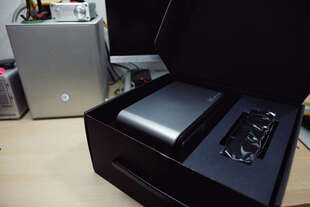 坚果(JmGO)绅视 J6 家用全高清 投影仪 投影机