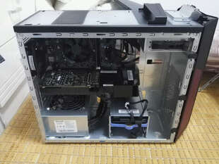 联想(Lenovo)拯救者 刃7000 UIY吃鸡游戏台式电