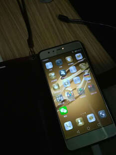 B 全网通4G手机 流光金 - 用了半个月电源键开