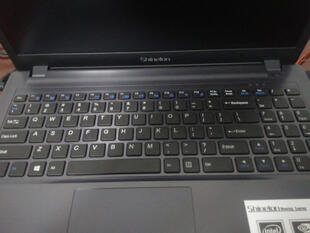 炫龙 毁灭者DCPro GTX1050\/桌面处理器\/IPS\/