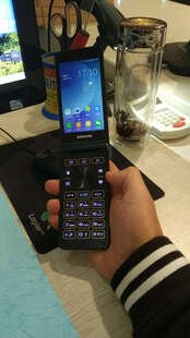 三星 Galaxy Folder2 (SM-G1650)2GB+16GB 琉