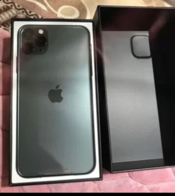 iphone12pro银色实拍,iphone12pro银色 使用参考感受苹果iphone12pro和11pro哪个更好?使用三个月感受