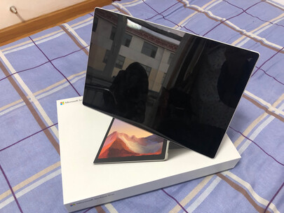 解析微软surface pro7和macbook pro哪个好？分析有没有区别
