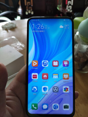 解密华为畅享10e和10 Plus哪个好？使用区别是