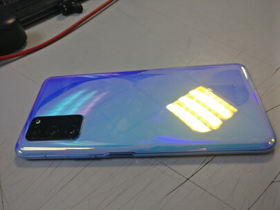 实力比拼：荣耀30pro+和三星S20 Ultra对比区别？剖析哪个好