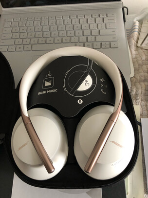 用户爆料：苹果AirPods Max头戴式耳机测评怎么样呢？使用3周体验感受