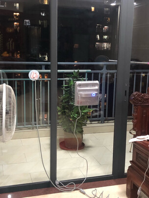 HOBOT玻妞2S擦窗机怎么样？用后点评质量差不差呢？