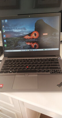 入手评测联想thinkpad e14和e490哪个好？独家点评区别