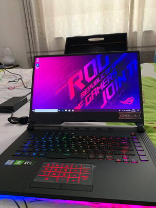 实情评测ROG**神4评测怎么样？质量差不差？