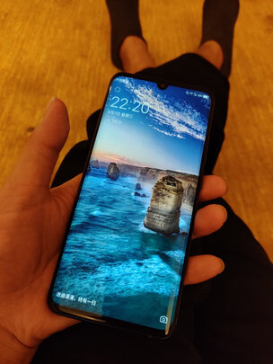 优缺点评测中兴Axon 10s Pro怎么样？一个月后质量真相
