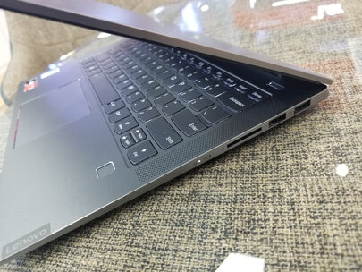 真实剖析联想小新Pro13 2020沧海冰蓝怎么样？全方位测评!