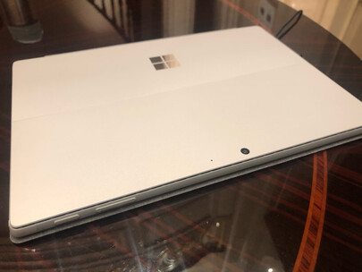 优缺点解密微软surface pro7和ipad pro哪个好？有啥区别？