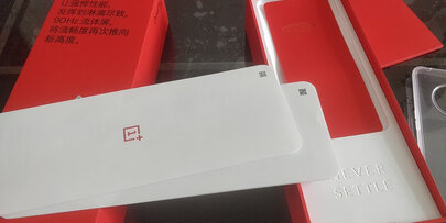 实力大比拼：一加8和一加8pro哪个好？体验区别