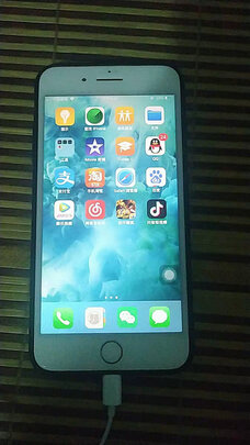 口碑评测iPhone 9 Plus手机怎么样？质量好不好？全面分析