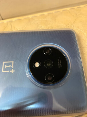 实力大比拼：一加8和一加8pro哪个好？体验区别