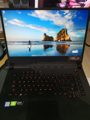 深度评测ROG**神4和冰刃4Plus哪个好？点评有何区别