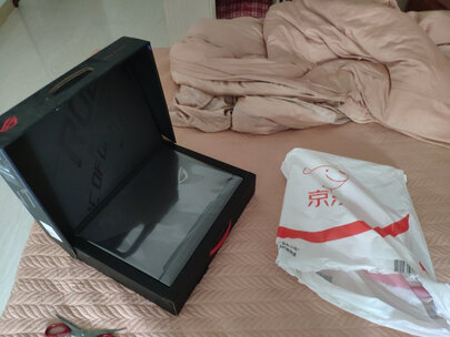 深度评测ROG**神4和冰刃4Plus哪个好？点评有何区别