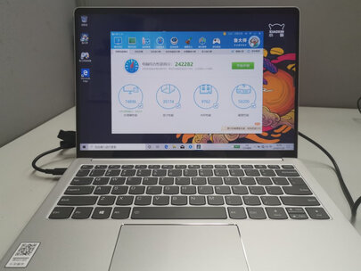 测评华硕VivoBook14 2020和2019哪个更好些？评测有区别吗