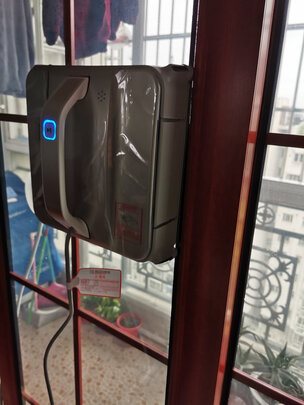 HOBOT玻妞2S擦窗机怎么样？用后点评质量差不差呢？