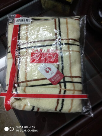 质量一般，价格偏贵。