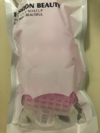用来卷空气刘海 专门去理发店问的合适的尺寸 挺好用的 一到两分钟就成型了