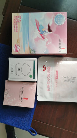 一直都用的都是这个防晒霜，挺好的，送的赠品也挺多的。