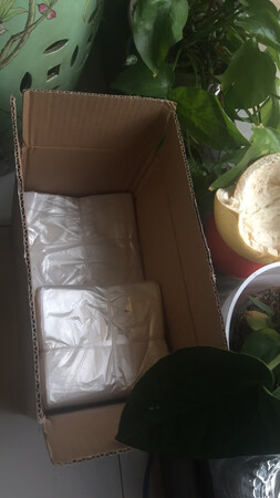 非常好用方便，下雨天直接套进去就可以了，节省了很多时间，好用不贵