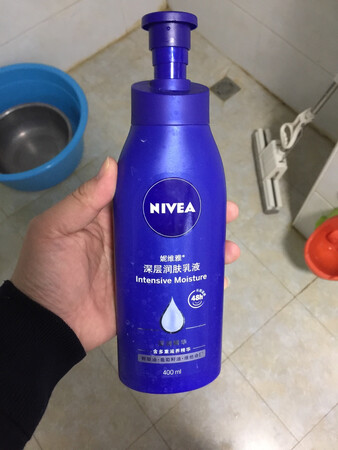 作为一个南方人来到北京，每年都会被冬天腿痒给折磨，这次终于能解决这个问题了，真的很保湿，腿也不痒了。