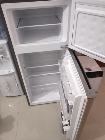 外形外观：很好
制冷效果：好
保鲜效果：很好
容量大小：合适