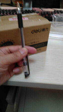 价格优惠，服务比较好，快递给力，公司常年采购的老客户了，给五星好评了！得力大品牌的产品。