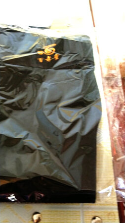刚收到暂时没用，手感蛮好的，物流也快？