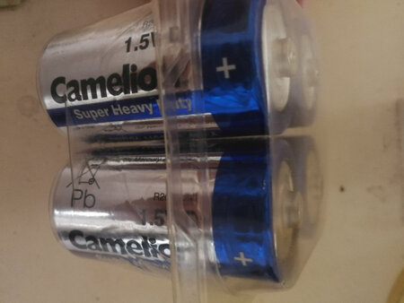 价格很实惠，快递很快就送到了，买了一盒四个，用来作为煤气灶备用电池。